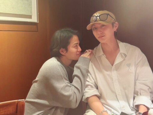 「付き合ってんじゃん」山田涼介、菊池風磨とのデートショット「オフの2人やば」「服のセンスが最高」