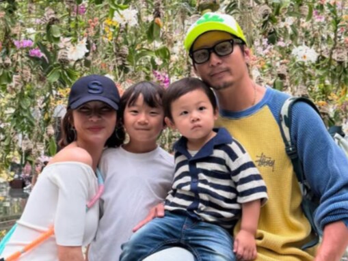 「みんな可愛いすぎ」黒木啓司、チームラボ満喫の家族ショット公開も「はなちゃんいないの寂しい」の声