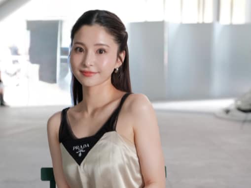 「女優さんより、可愛く美しい」堂安律の美人妻、美貌を披露「お肌に無駄なものが一切ない　すごすぎ」