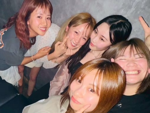 Dream Ami、女性2人組YouTuberらとの美女勢ぞろいショットを公開！ 「会った瞬間大好きになった!!」