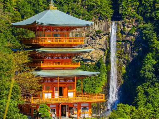 好きな「和歌山県の絶景スポット」ランキング！ 2位は「那智の滝」、1位は？