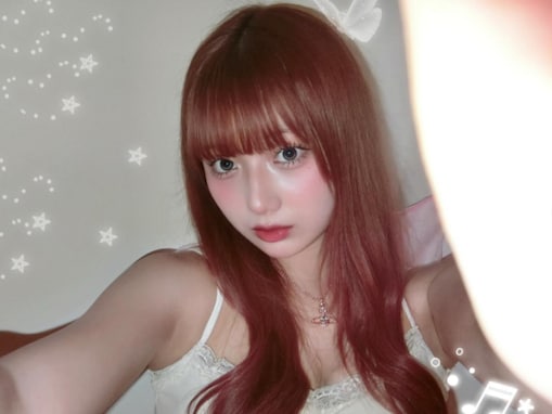 辻希美の長女・希空、キャミソールから肌見せ！ 「一目惚れして買った」高級ブランドのネックレスも