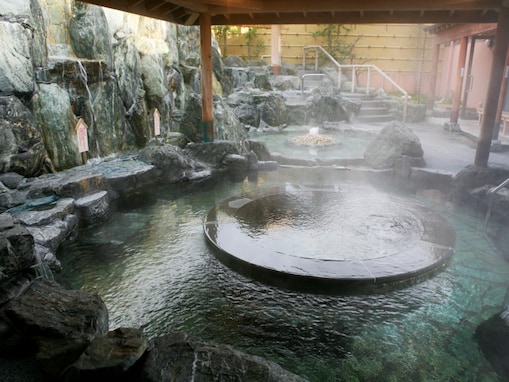 岡山県で「外国人観光客にすすめたい温泉地」ランキング！ 2位「湯郷温泉」、1位は？