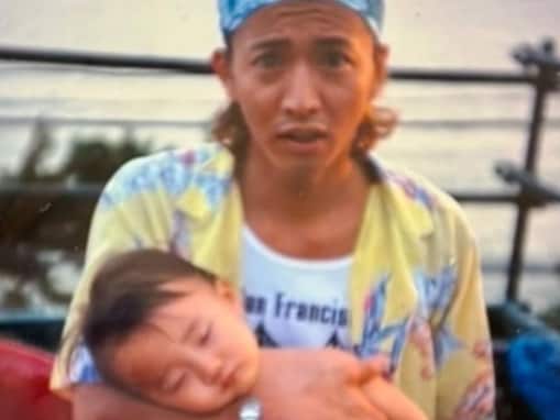 若き木村拓哉が娘・Cocomiを片手で抱く姿。レア過ぎる過去ショット＆現在のプライベートショットも公開