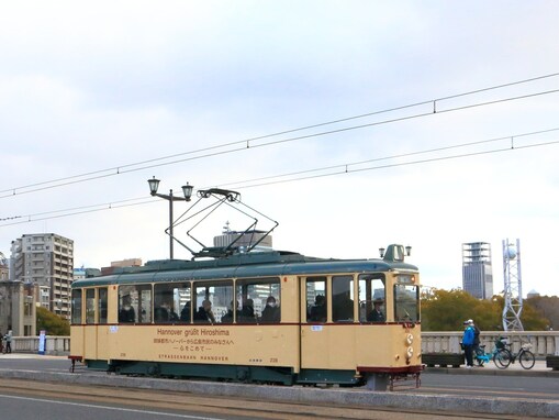 好き＆行ってみたい「広島県の絶景スポット」ランキング！ 2位は広島の「路面電車」、1位は？
