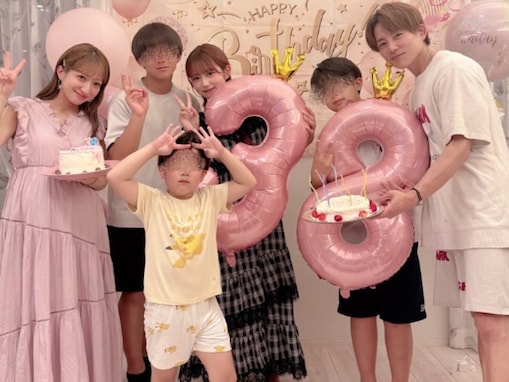 第5子妊娠中の辻希美、38歳誕生日の家族ショット！ 「元気なベビーを無事出産出来るように頑張ります」