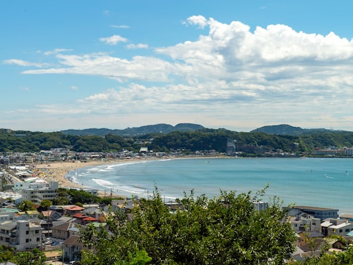 夏に行きたい「神奈川県の海水浴場」ランキング！ 2位「由比ガ浜海水浴場」、1位は？