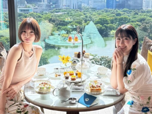 篠田麻里子、タイ旅で美女とのプライベートショット公開「どこでも絵になる」「いずりなめっちゃ元気そう」