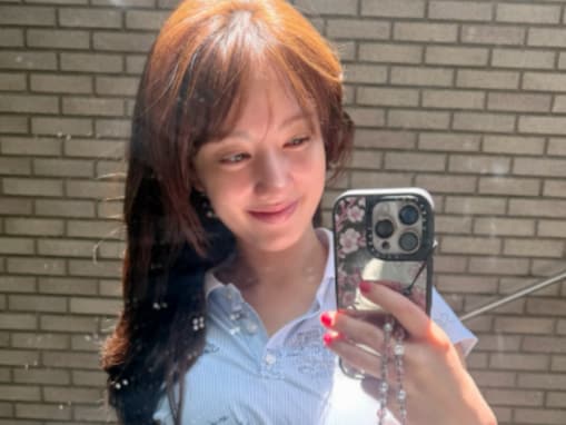 谷まりあ、ミニスカでゴルフの豪快スウィング披露！ 「可愛いゴルフウェアで気分をあげます」