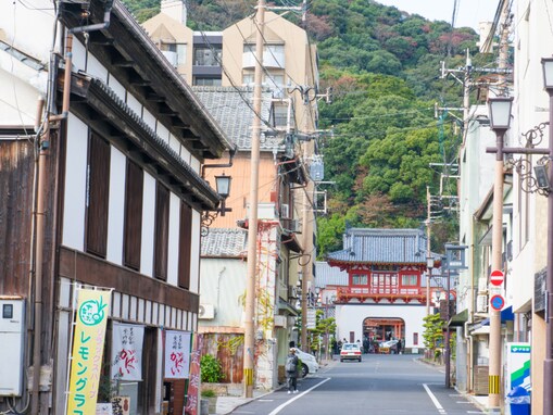 佐賀県で「外国人観光客にすすめたい温泉地」ランキング！ 2位「武雄温泉」、1位は？