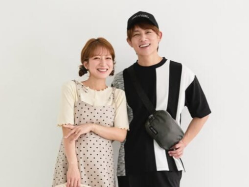 杉浦太陽＆辻希美、“しまむら”モデルショットを公開！ 腕組み＆密着ツーショットも