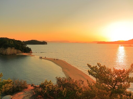 好き＆行ってみたい「香川県のパワースポット」ランキング！ 2位は「エンジェルロード」、1位は？