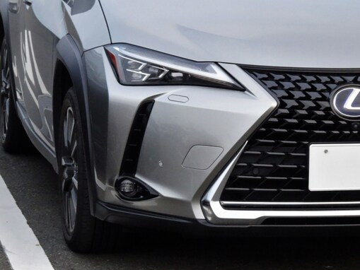 「初めての車として購入したい」と思うレクサスの車ランキング！ 2位「UX」、1位は？