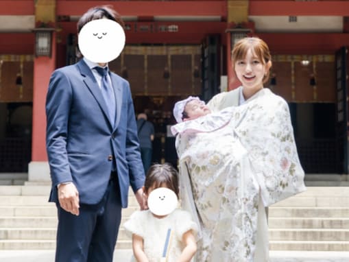 「産後と思えない体型と美しさ」菊地亜美、次女のお宮参り＆お食い初めショット公開「顔痩せたねぇ」