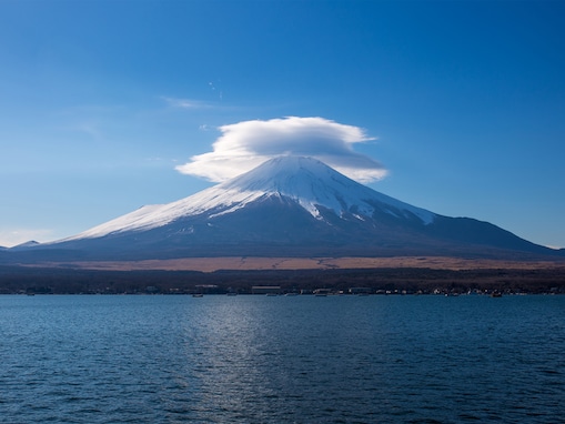 山梨県で「外国人観光客にすすめたい温泉地」ランキング！ 2位「山中湖温泉」、1位は？