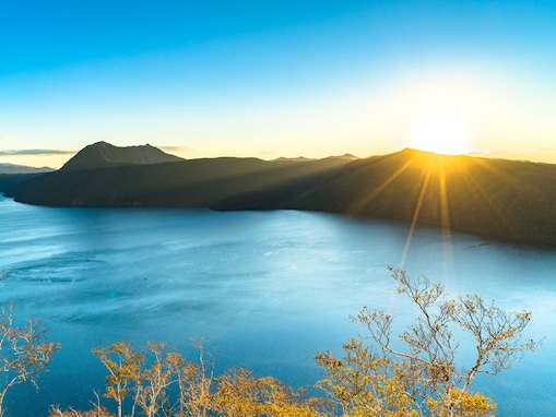 【2025年調査】「湖の風景が美しいと思う都道府県」ランキング！ 2位「北海道」、1位は？