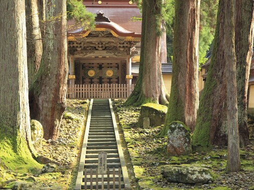 好き＆行ってみたい「福井県のパワースポット」ランキング！ 2位「永平寺」を抑えた1位は？