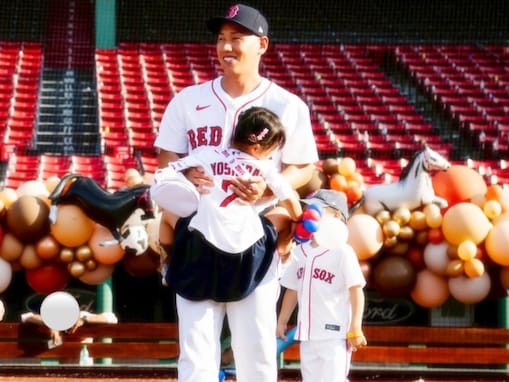 吉田正尚の美人妻、夫＆娘たちの親子ショットを公開！ 「良いパパと良いママと良いお子さんすぎます」