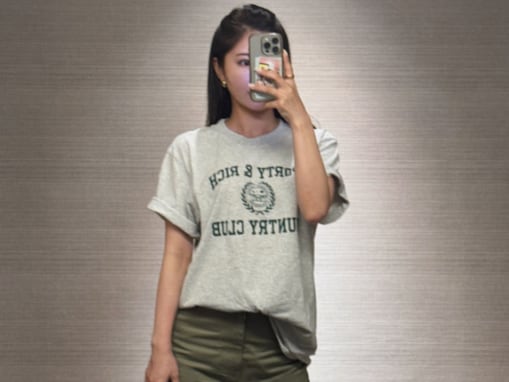 「お肌綺麗、、、」堂安律の美人妻、ラフなコーディネート姿を披露！ 「今流行りのぬいぐるみちゃん」
