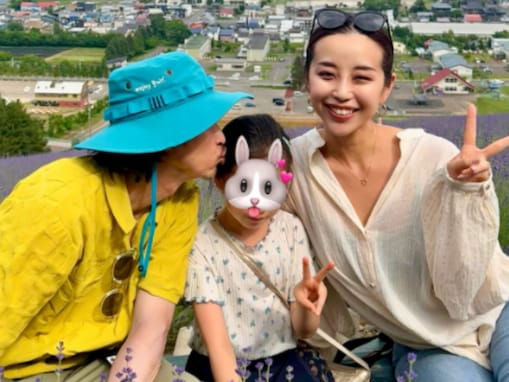 PINKY、夫・窪塚洋介＆娘と家族旅行へ！ 「1週間ほど家族で北海道でのんびりしてきました」