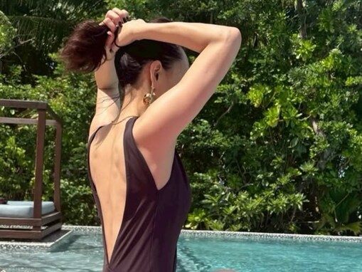 「水着があまるってなんなん」長谷川京子、“鍛え上げられた背中”際立つ水着姿「スタイル良すぎます」