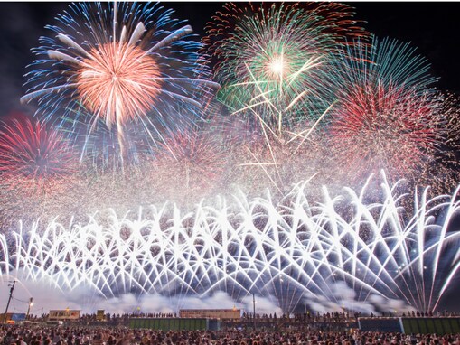 県外からでも行く価値がある「花火大会」ランキング！ 2位「大曲の花火」、1位は？【2025年調査】