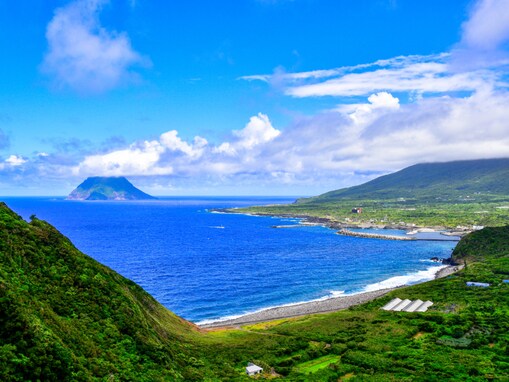 好き＆行ってみたい「関東地方（東京都）の離島」ランキング！ 2位「八丈島」を抑えた1位は？