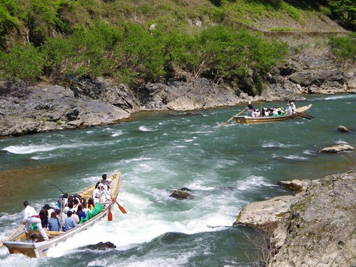 「夏に行きたい京都府の避暑観光地」ランキング！ 2位「保津川下り」、圧倒的1位は？【2025年調査】