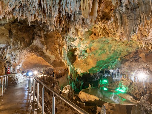 夏に行きたい「沖縄県の避暑観光地」ランキング！ 2位「石垣島鍾乳洞」を抑えた圧倒的1位は？【2025年調査】