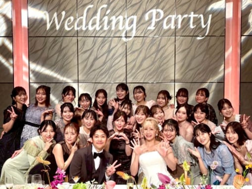 「結婚式って本当に幸せだ」元AKB48勢ぞろいの結婚式ショット公開「すごいゲスト達」「地方組の絆」