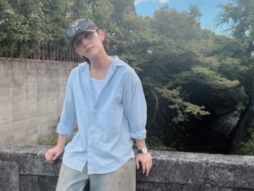 「デート感満載」山田涼介、プライベート？ 京都旅行ショット公開「誰と行ったの」「よにのでおそろの帽子だ」