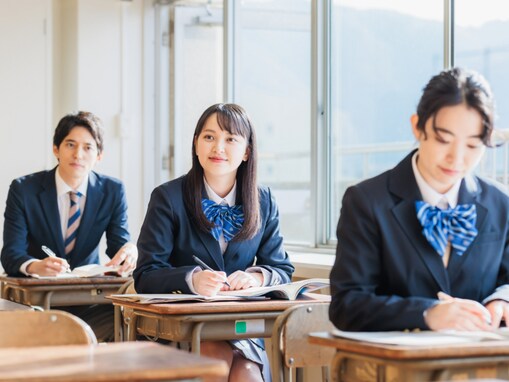 入学したら自慢できそうな「佐賀の公立進学校」ランキング！ 2位「唐津東高等学校」、圧倒的1位は？