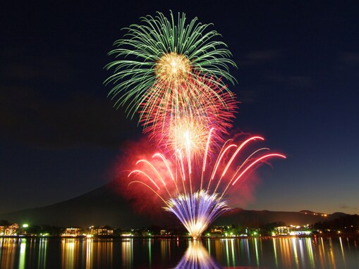 好き・行ってみたい「中部の花火大会」ランキング！ 「河口湖湖上祭」を抑えた、注目の1位は？