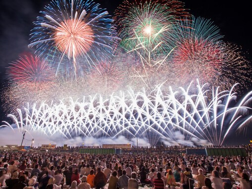 フィナーレが圧巻だと思う「東北・北海道の花火大会」ランキング！ダントツ1位「大曲の花火」、2位は？