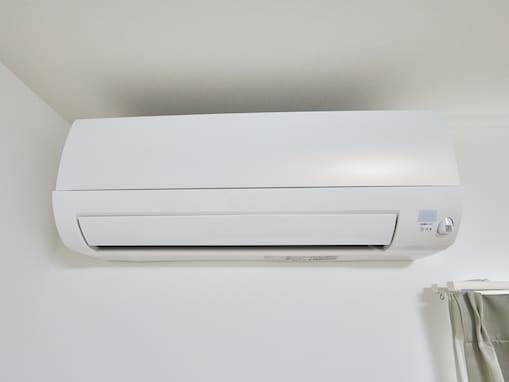 ペットがいるので冷房を24時間つけっぱなし……電気代はどれくらいになる？【専門家が解説】