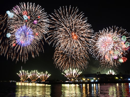 芸術性が高い「九州の花火大会」ランキング！ 2位「サマーナイト大花火大会」を7票差で抑えた1位は？