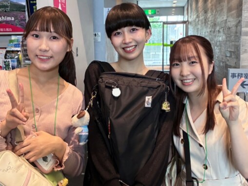 木村拓哉の長女・Cocomi、プライベートショット公開！ 「可愛い桐朋の後輩たちとも会えました‪」