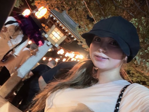 双子妊娠の中川翔子、夏祭り満喫のプライベートショット公開 「胎動が激しくて面白いです双子たち」