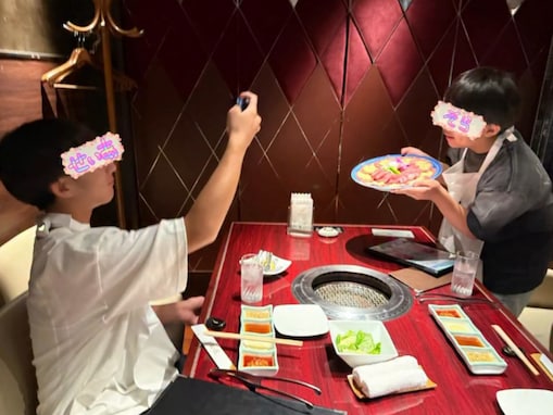 「ノンの希望で叙々苑へ」杉浦太陽、家族で焼肉へ！「肉を嬉しそうに持ってる」かわいい息子たちの様子も