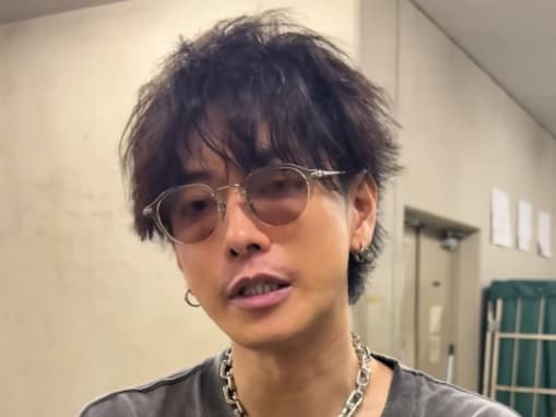 「ディレクションまでしてたなんて！」佐藤健、『グラスハート』の貴重な舞台裏公開！「鳥肌ものだった」