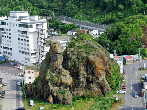 北海道で「夏に行きたい穴場の温泉地」ランキング！ 「ウトロ温泉・知床温泉」を抑えた圧倒的1位は？