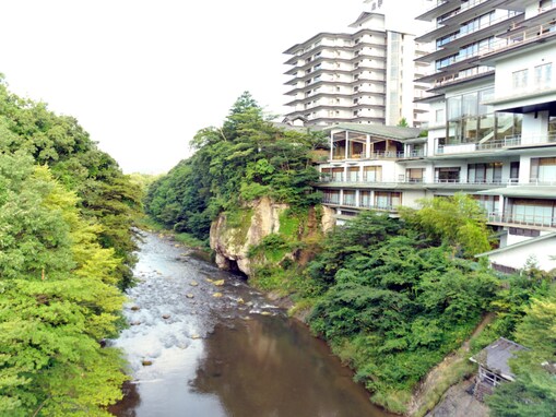 宮城県で「夏に行きたい穴場の温泉地」ランキング！ 2位「秋保温泉」を4票差で抑えた1位は？【2025年】