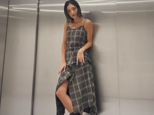 「ギャル神様」みちょぱ、スリットからほっそり圧巻美脚を披露！ 「美神」「コーデかわいい」