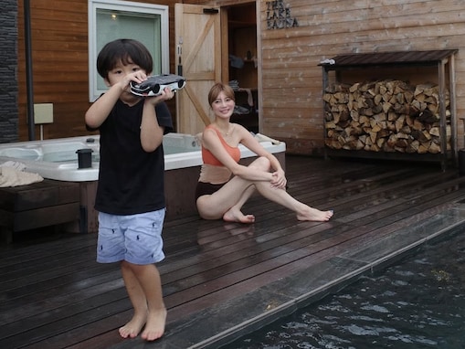 島袋聖南、イケメン夫＆息子とのプライベートショット公開「良いお盆休み」「自然を満喫ですね」称賛の声