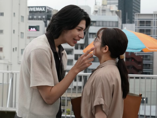 手が美しいと思う「STARTO社所属タレント」ランキング！ 2位「ラウール」を2票差で抑えた1位は？