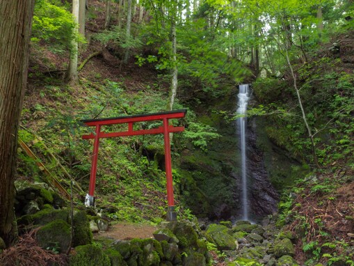 滋賀県で「夏に行きたい滝」ランキング！ 2位「青龍の滝」、1位は？【2025年調査】