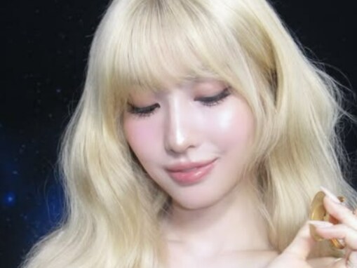 「10年越しにこんなももりん見た」モモ、金髪ロングの最新投稿に反響！ 「女神すぎる」「みなちゃんかと」