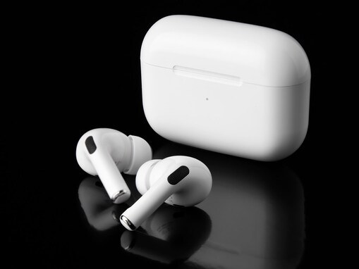 「壊れにくいと思うイヤホンのメーカー」ランキング！ 2位「Apple」、1位は？【2025年調査】