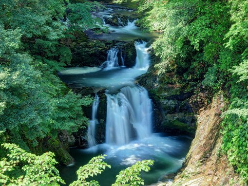 宮城県で「夏に行きたい滝」ランキング！ 2位「鳳鳴四十八滝」、堂々の1位は？【2025年調査】