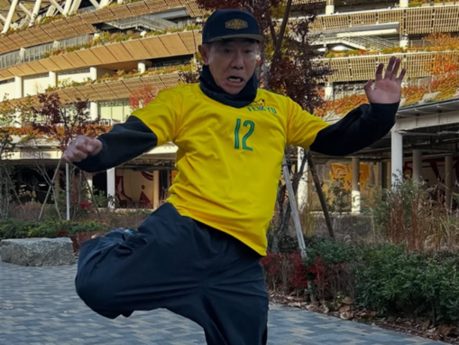 好きな「学生時代にサッカーをしていた芸能人」ランキング！ 2位「木梨憲武」を9票差で抑えた1位は？